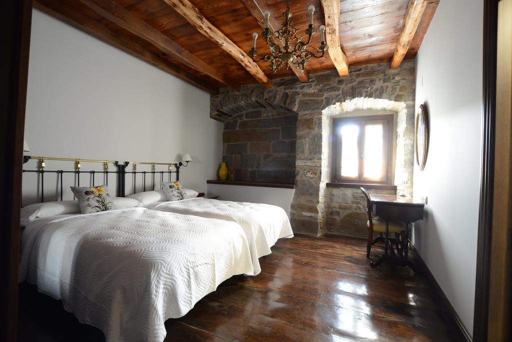 Txantxorena Zubiri Bagian luar foto