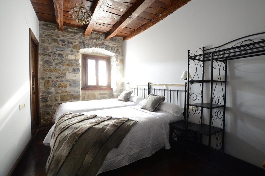 Txantxorena Zubiri Bagian luar foto